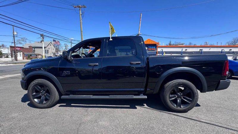 2022 Ram 1500 Classic Warlock Crew Cab 4x4 5'7" Box