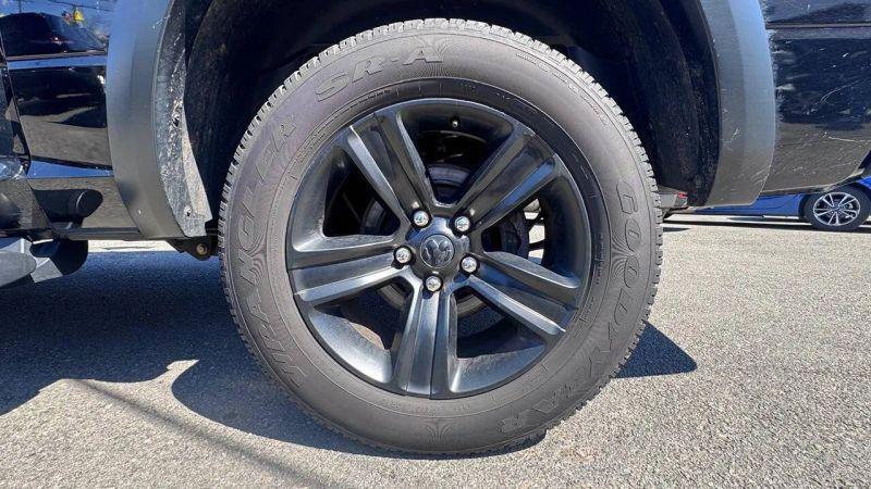 2022 Ram 1500 Classic Warlock Crew Cab 4x4 5'7" Box
