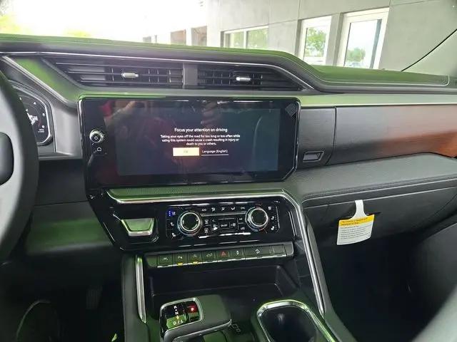2026 GMC Sierra 1500 Crew Cab, Short Bed, Denali, 4WD