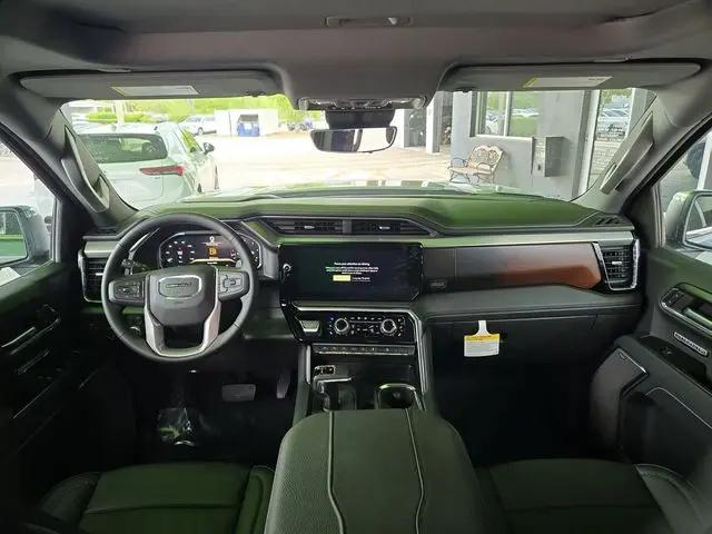 2026 GMC Sierra 1500 Crew Cab, Short Bed, Denali, 4WD