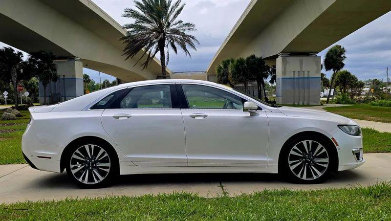 2019 Lincoln MKZ Reserve II