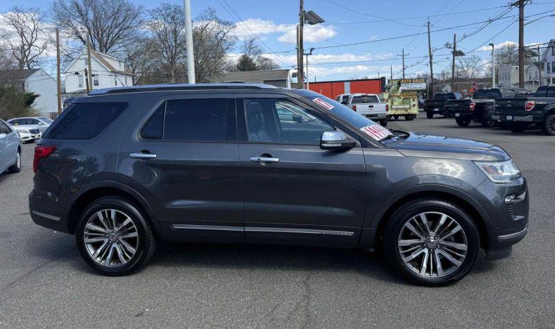 2018 Ford Explorer Platinum