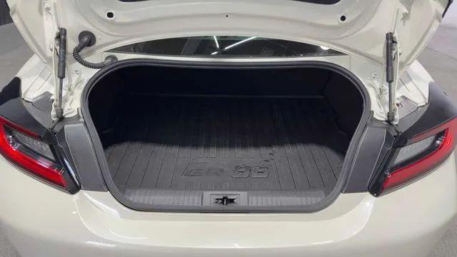2024 Toyota GR86 Base