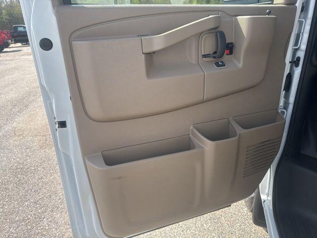2026 GMC Savana Cargo 2500 Extended Wheelbase, Work Van, RWD