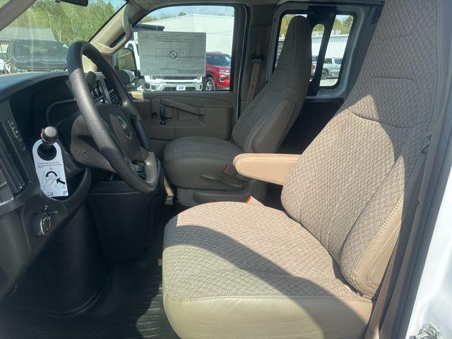 2026 GMC Savana Cargo 2500 Extended Wheelbase, Work Van, RWD