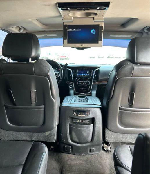 2016 Cadillac Escalade Luxury Collection