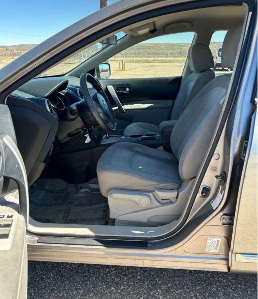 2012 Nissan Rogue S