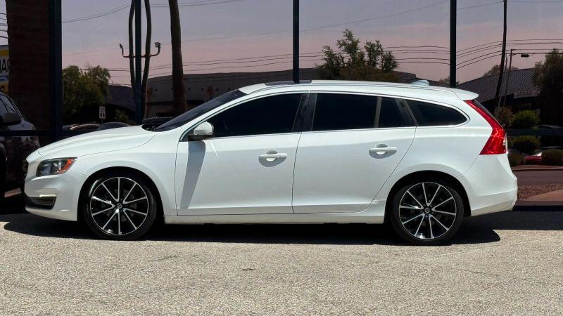 2016 Volvo V60 T5 Drive-E Premier