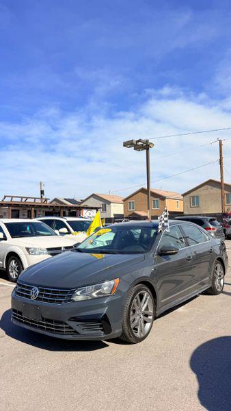 2017 Volkswagen Passat 1.8T R-Line