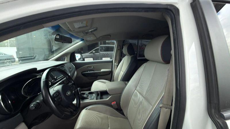 2017 Kia Sedona LX