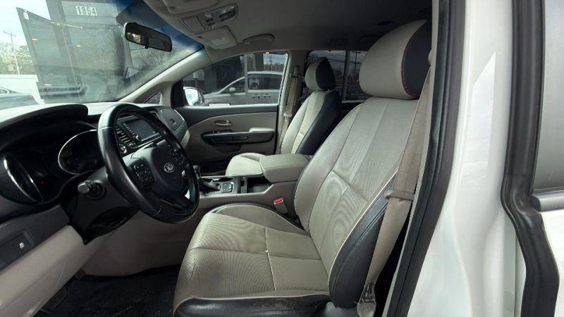 2017 Kia Sedona LX