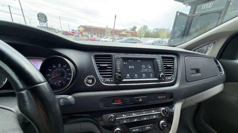 2017 Kia Sedona LX