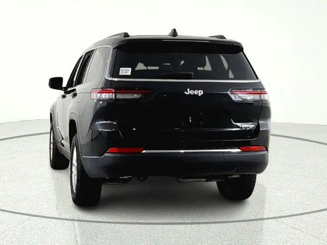 2024 Jeep Grand Cherokee L Laredo 4x2