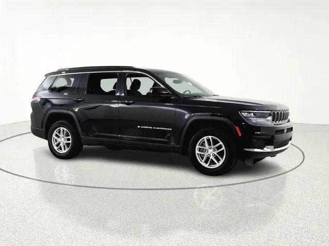 2024 Jeep Grand Cherokee L Laredo 4x2