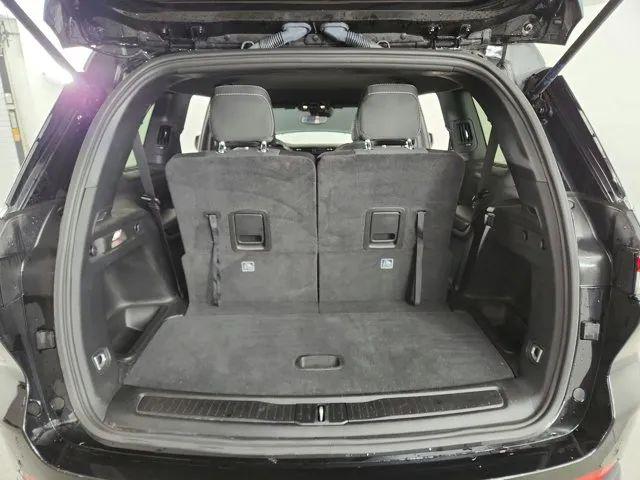 2024 Jeep Grand Cherokee L Laredo 4x2