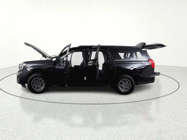 2025 Ford Expedition Active MAX