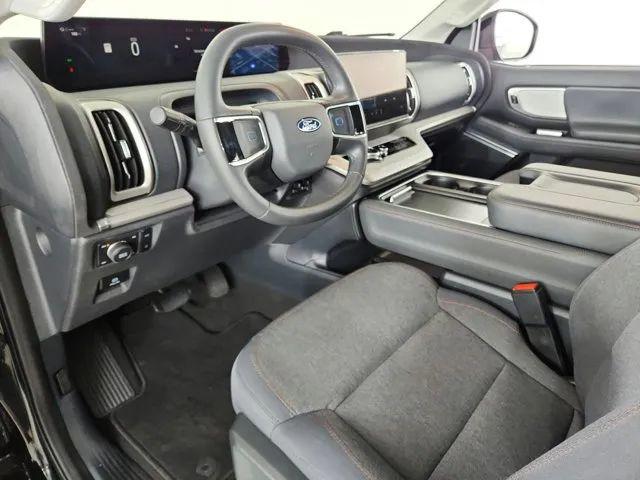 2025 Ford Expedition Active MAX