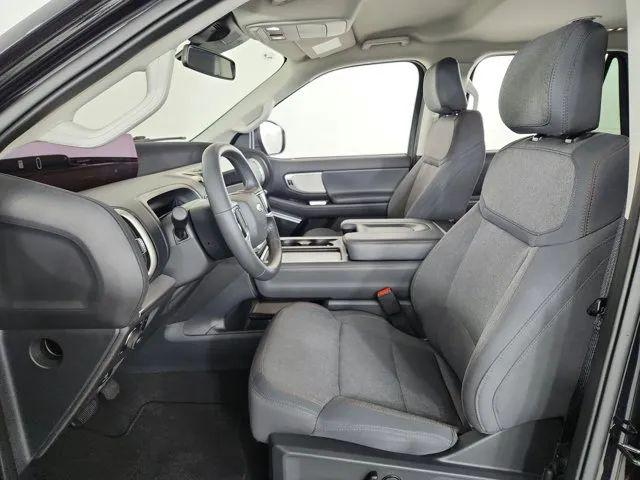 2025 Ford Expedition Active MAX