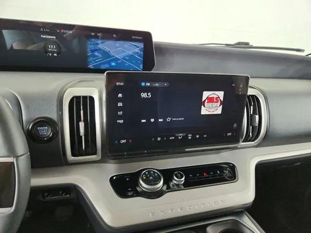 2025 Ford Expedition Active MAX