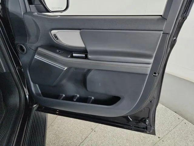 2025 Ford Expedition Active MAX