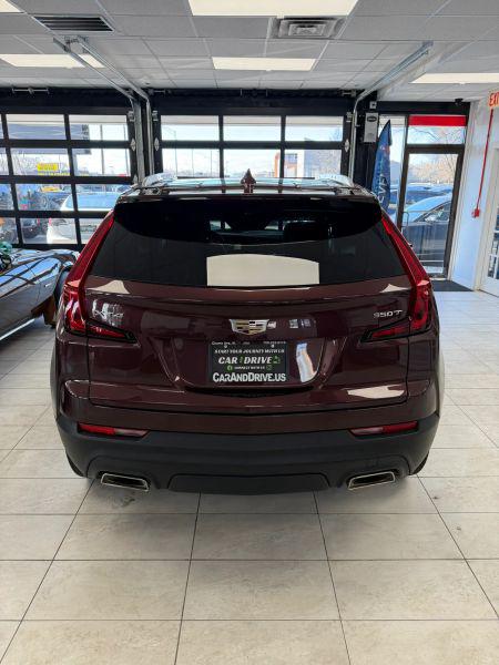 2023 Cadillac XT4 FWD Luxury