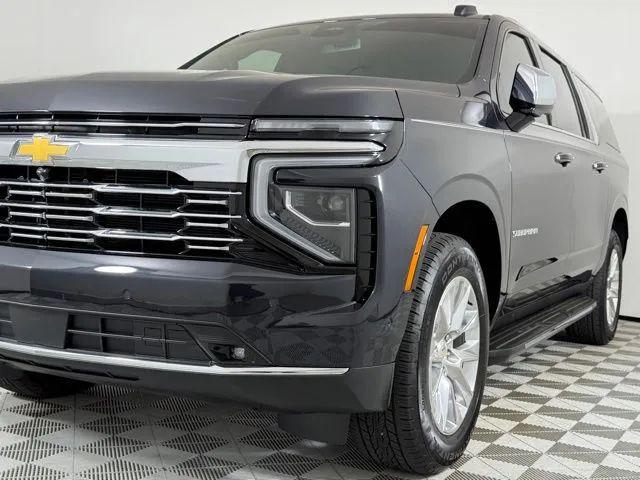 2025 Chevrolet Suburban 2WD Premier