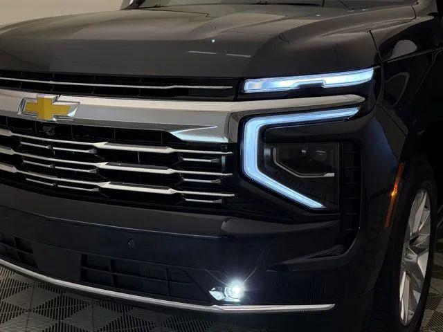 2025 Chevrolet Suburban 2WD Premier