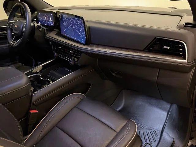 2025 Chevrolet Suburban 2WD Premier