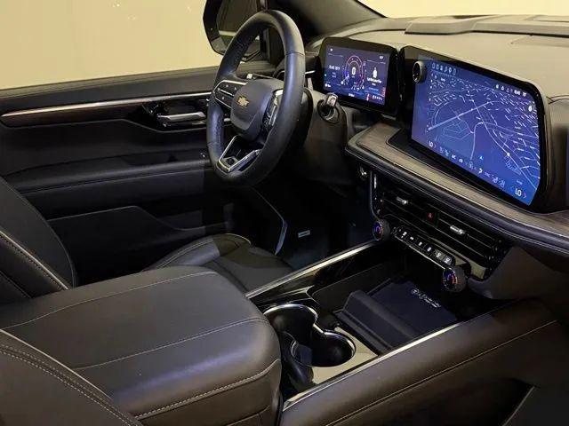 2025 Chevrolet Suburban 2WD Premier