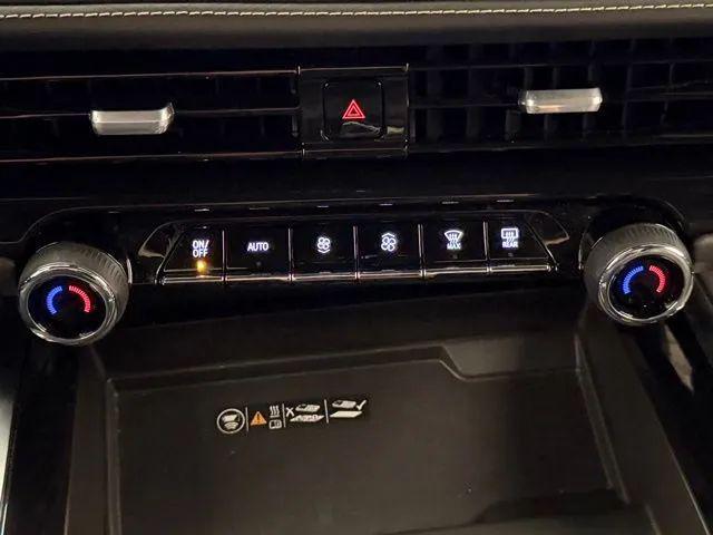 2025 Chevrolet Suburban 2WD Premier