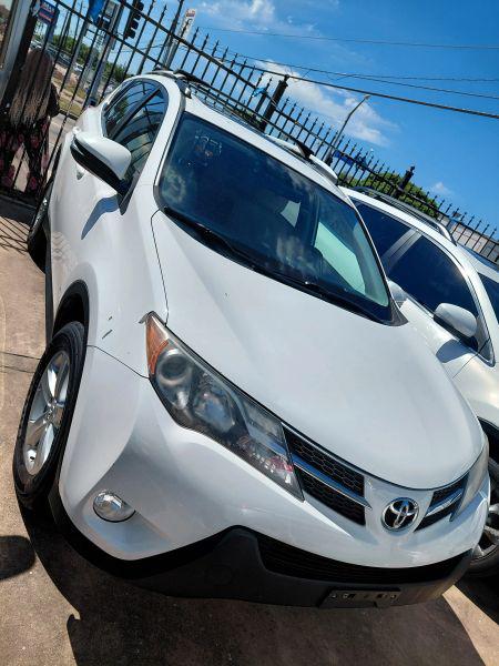 2013 Toyota RAV4 XLE