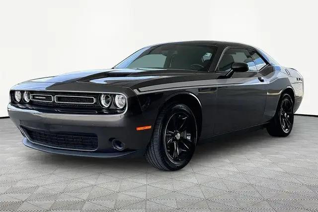 2023 Dodge Challenger SXT