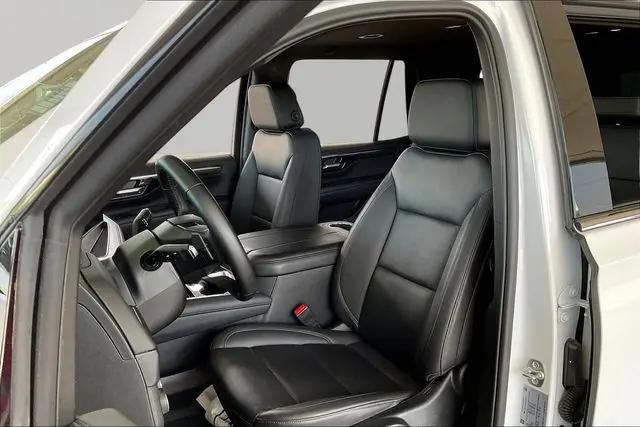 2025 Chevrolet Tahoe 4WD LT