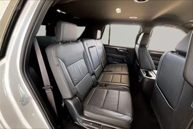 2025 Chevrolet Tahoe 4WD LT