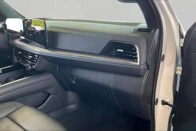 2025 Chevrolet Tahoe 4WD LT