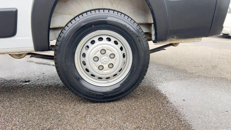 2025 Ram ProMaster 2500 Cargo Van Tradesman Low Roof 136" WB w/Pass Seat