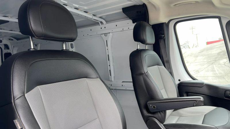 2025 Ram ProMaster 2500 Cargo Van Tradesman Low Roof 136" WB w/Pass Seat