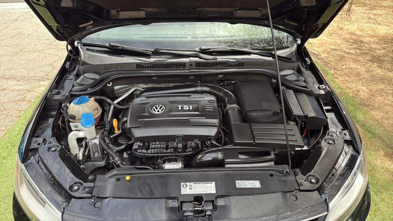 2015 Volkswagen Jetta 1.8T SEL