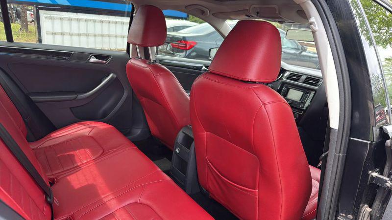 2015 Volkswagen Jetta 1.8T SEL