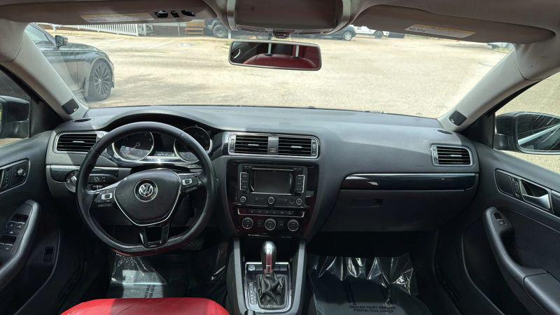 2015 Volkswagen Jetta 1.8T SEL