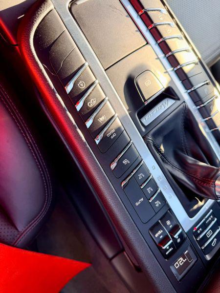 2017 Porsche Macan GTS