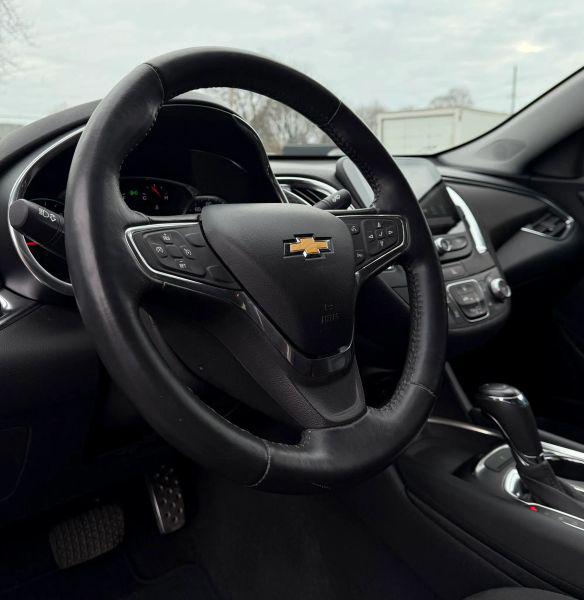 2016 Chevrolet Malibu 1LT