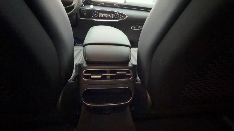 2025 Genesis GV70 2.5T AWD