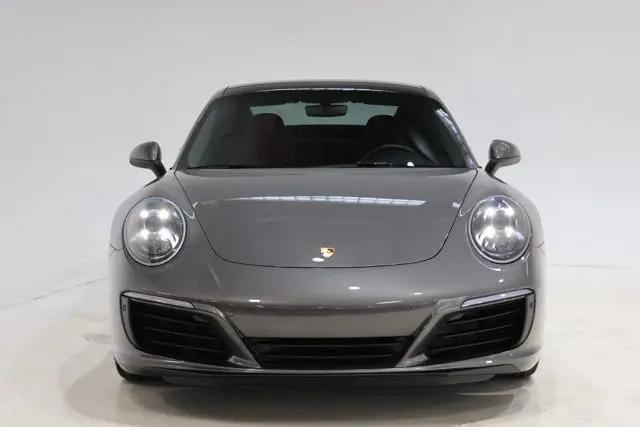 2019 Porsche 911 Carrera 4S