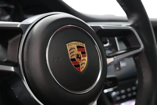 2019 Porsche 911 Carrera 4S