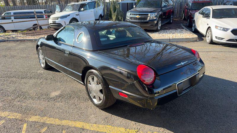 2002 Ford Thunderbird Base