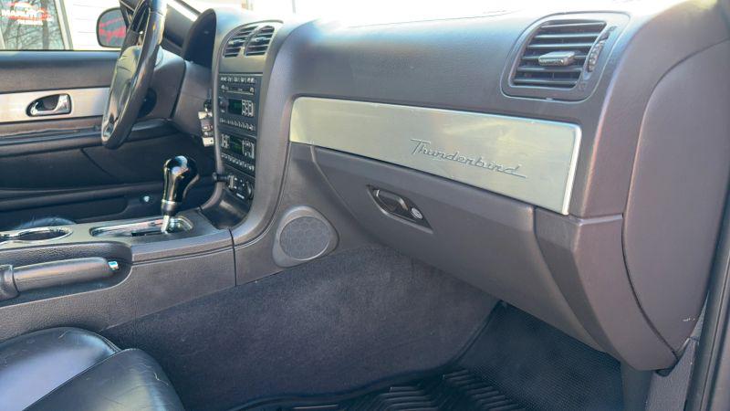 2002 Ford Thunderbird Base