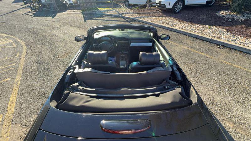 2002 Ford Thunderbird Base