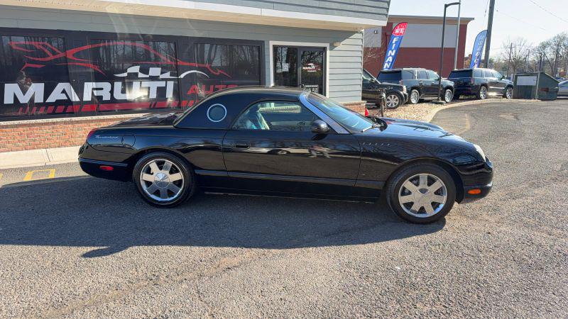 2002 Ford Thunderbird Base