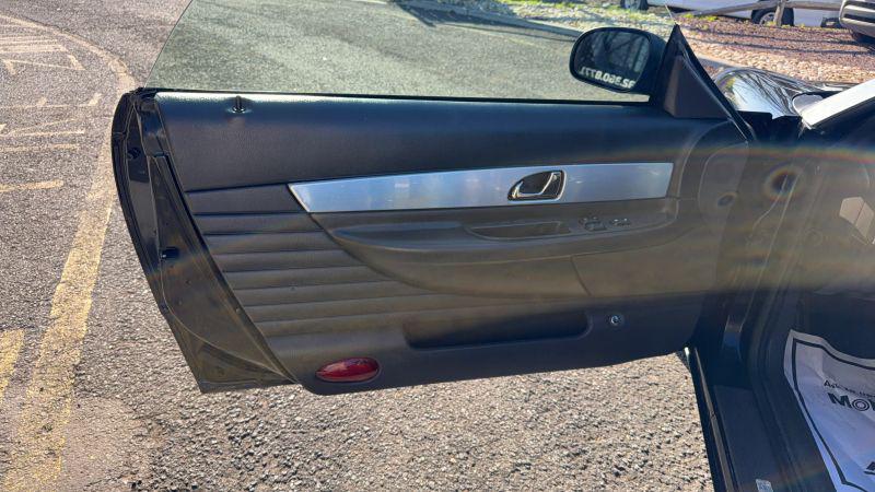 2002 Ford Thunderbird Base